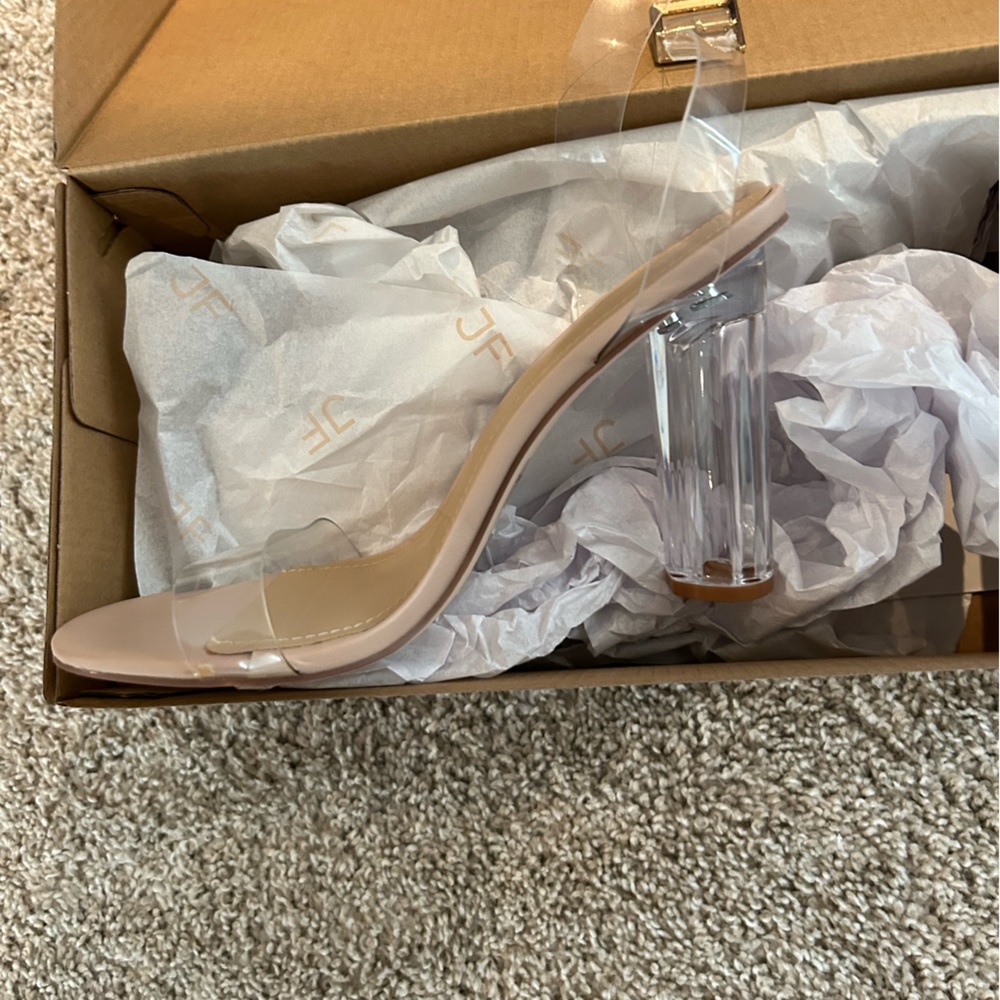 Size 7 Just Fab clear sandal heels